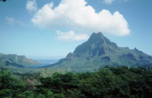 18 Opunohu Bay & Mount Rotui from Belvedere