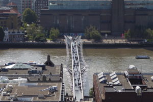 43 268 Millennium Bridge